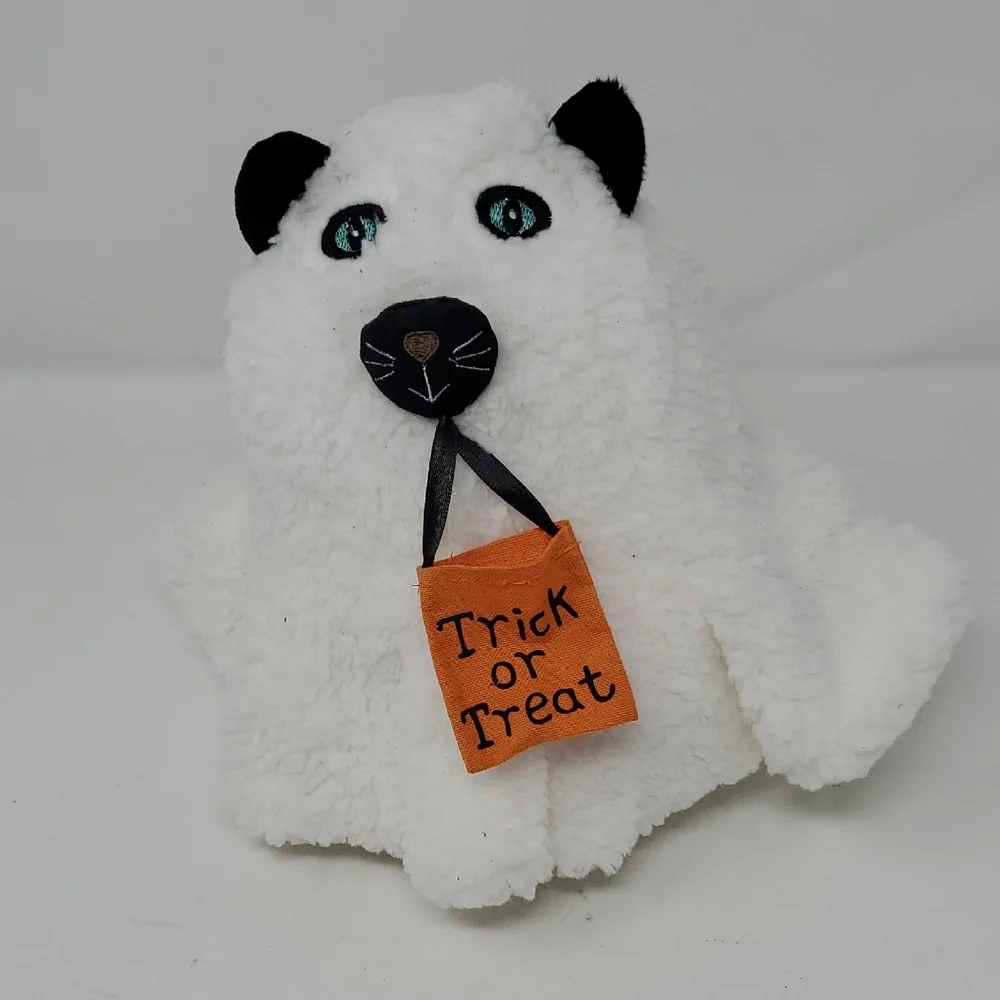 Ashland White Ghost Pillow with Orange Trick or Treat Sign